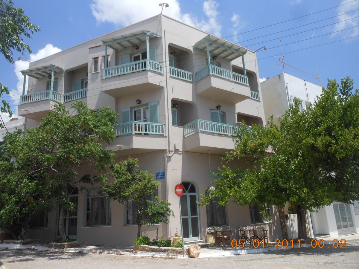 Afrodite Hotel Tínos Extérieur photo